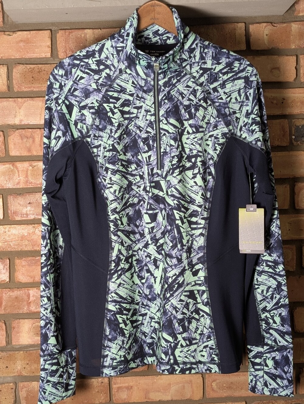 NWT Tek Gear Half-Zip Athletic Dry Tek Top in Navy and Mint Abstract Print